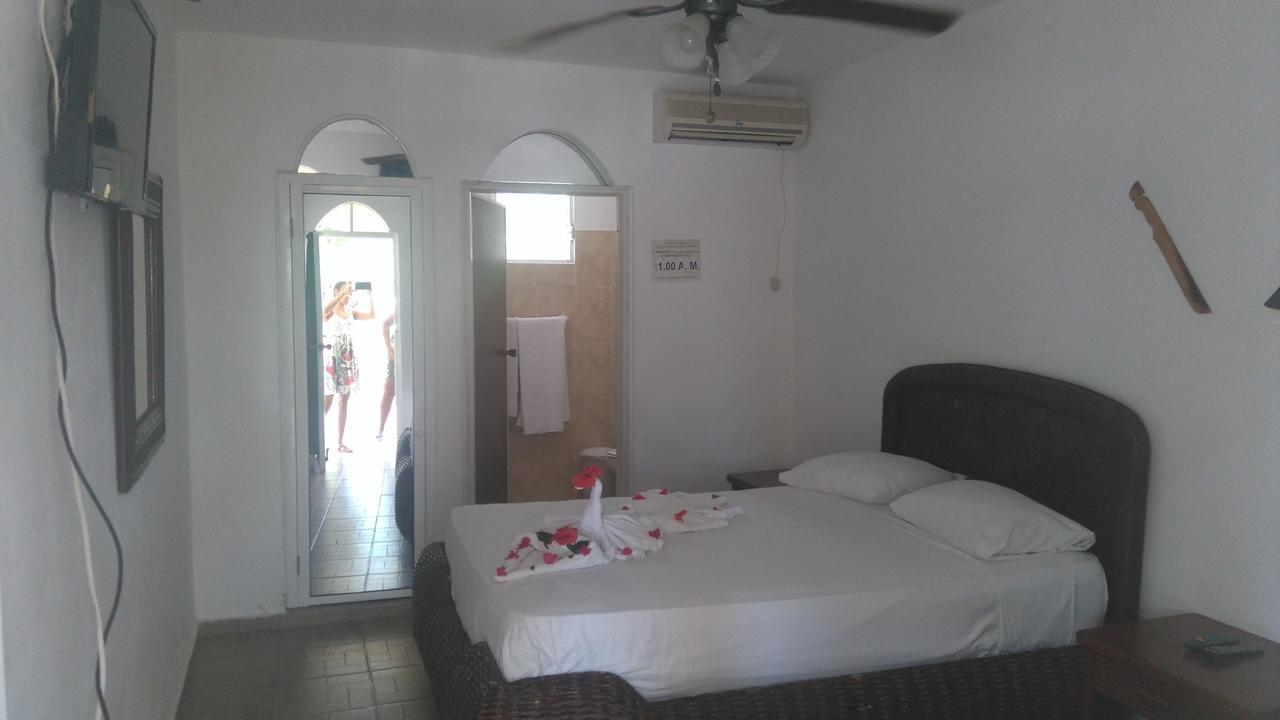 Hotel El Viejo Pirata Boca de Yuma Dış mekan fotoğraf