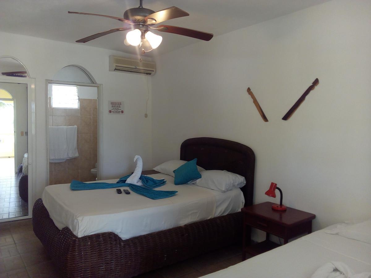 Hotel El Viejo Pirata Boca de Yuma Dış mekan fotoğraf